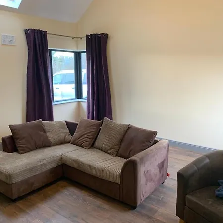 度假居 Stunning 3-bed House In Kinnegad 穆林加尔